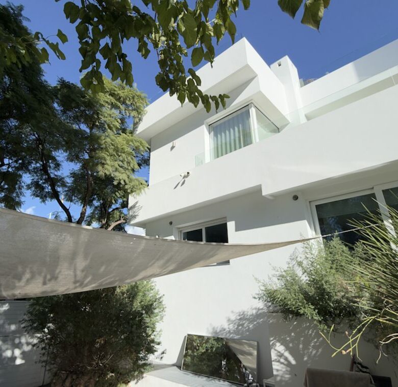 🇪🇸 Nueva Andalucía – Modern Luxury Villa For Sale 🌴🏡 Sea views