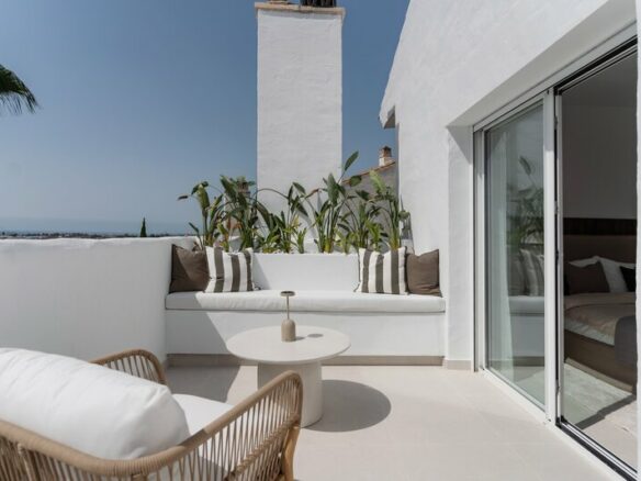 For Sale — Fully Renovated 3-Bedroom Corner Penthouse ✨ Nueva Andalucia-Marbella -Spain