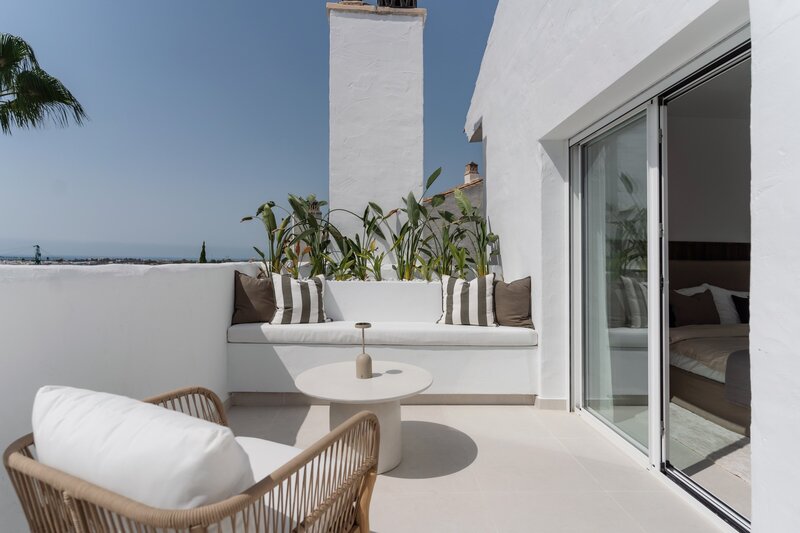 palmera-14 For Sale — Fully Renovated 3-Bedroom Corner Penthouse ✨ Nueva Andalucia-Marbella -Spain