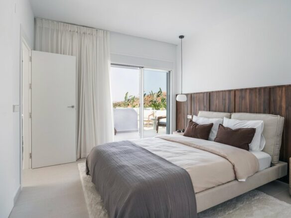 For Sale — Fully Renovated 3-Bedroom Corner Penthouse ✨ Nueva Andalucia-Marbella -Spain