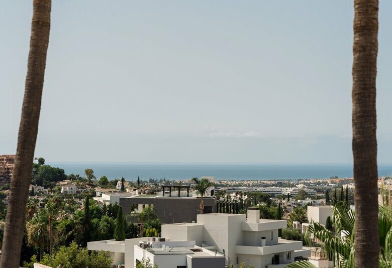 For Sale — Fully Renovated 3-Bedroom Corner Penthouse ✨ Nueva Andalucia-Marbella -Spain