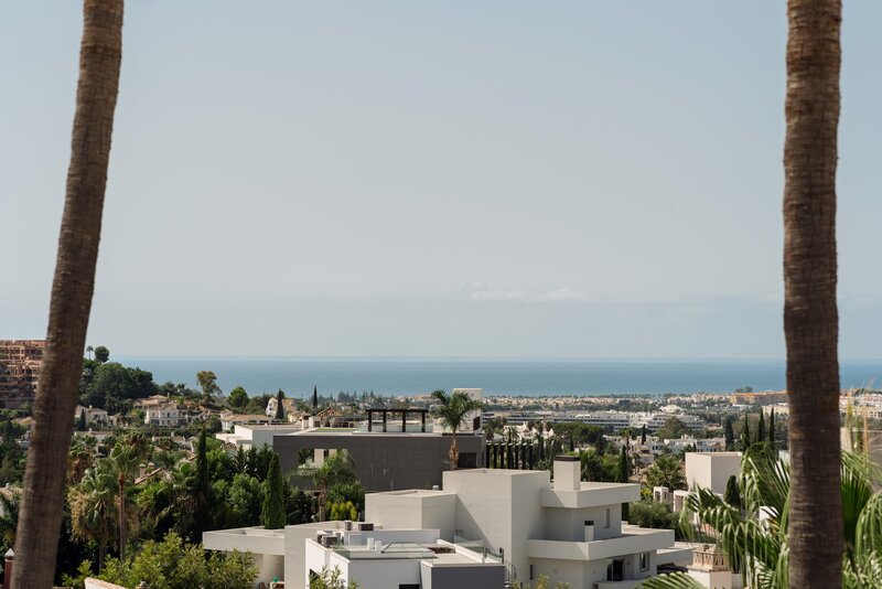 palmera-25 For Sale — Fully Renovated 3-Bedroom Corner Penthouse ✨ Nueva Andalucia-Marbella -Spain