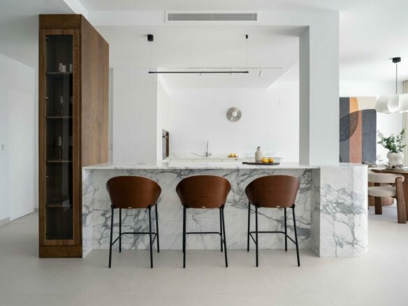 For Sale — Fully Renovated 3-Bedroom Corner Penthouse ✨ Nueva Andalucia-Marbella -Spain