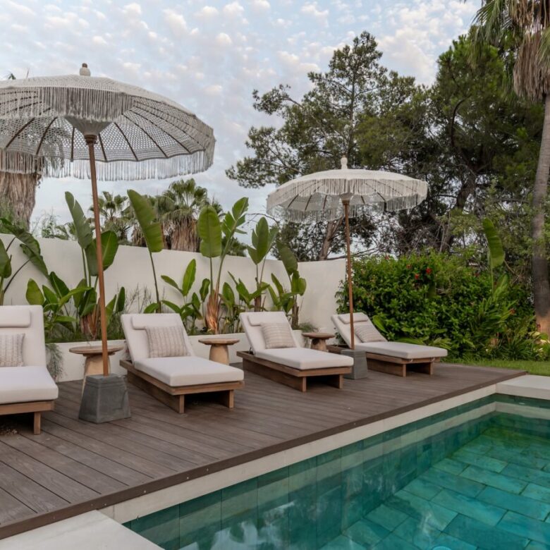 FOR SALE 🏷️ | Andalusian-Inspired Villa near Atalaya Golf ⛳ | Estepona East 🌅