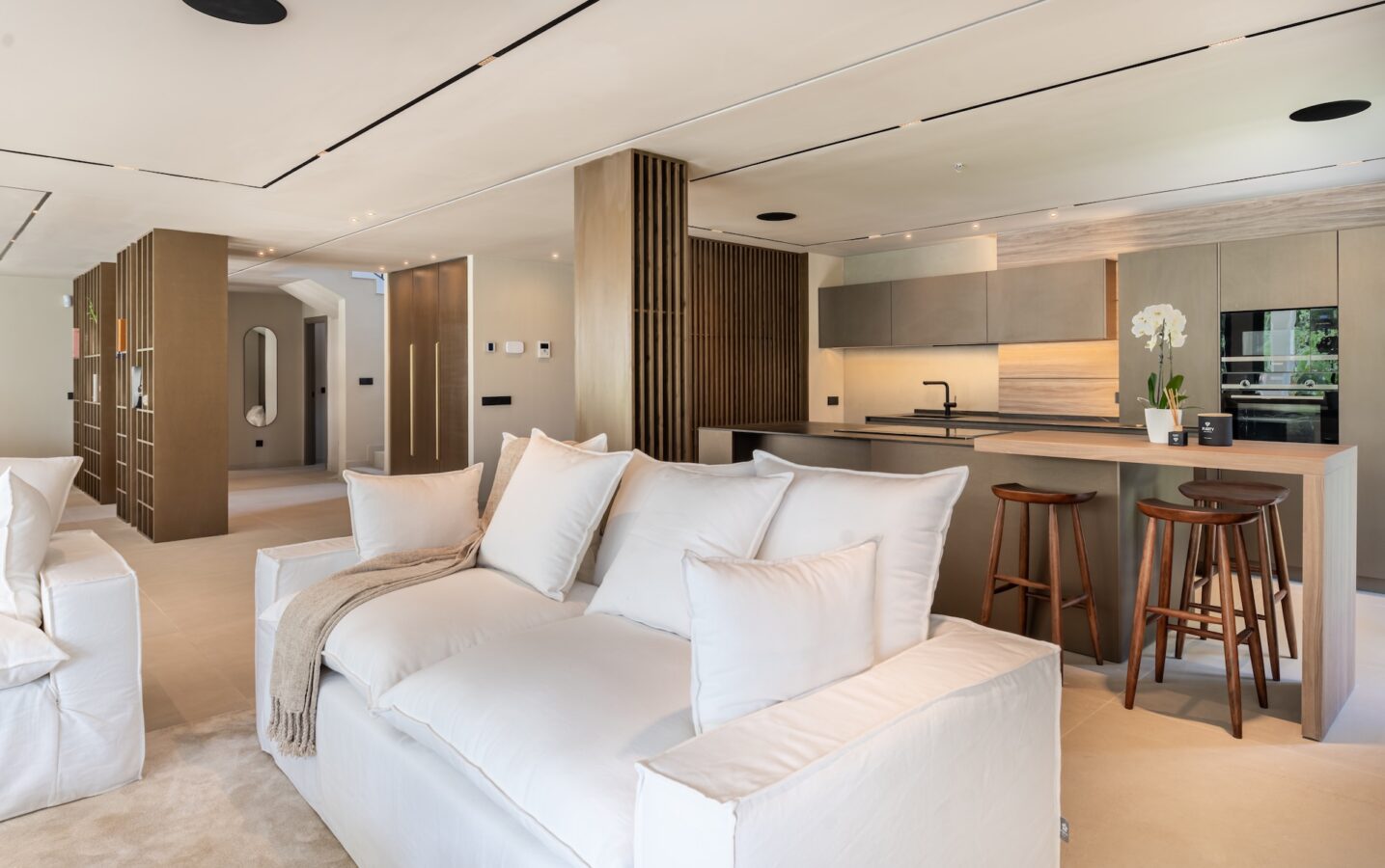 FOR SALE 🏷️ | Andalusian-Inspired Villa near Atalaya Golf ⛳ | Estepona East 🌅