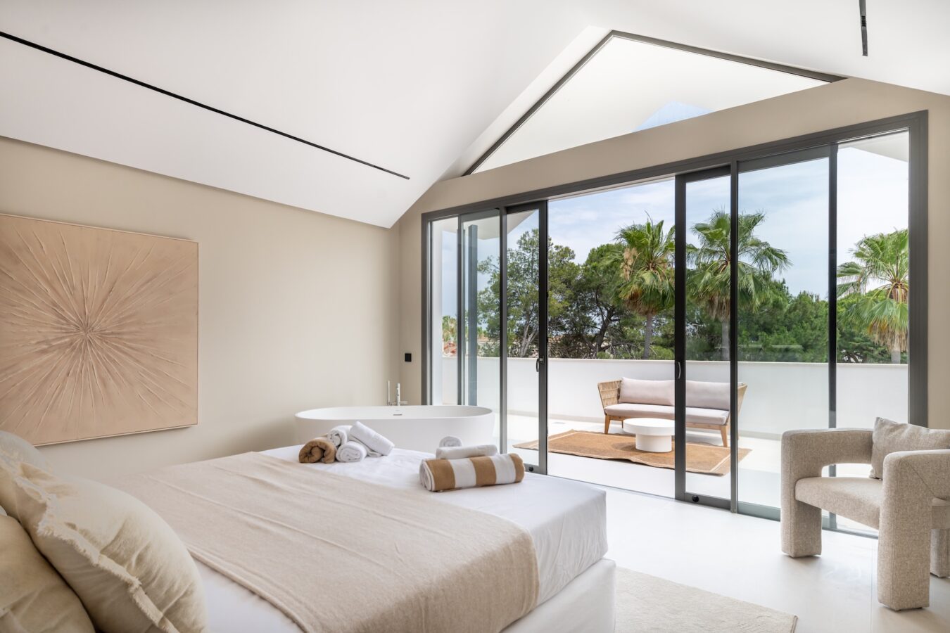 FOR SALE 🏷️ | Andalusian-Inspired Villa near Atalaya Golf ⛳ | Estepona East 🌅