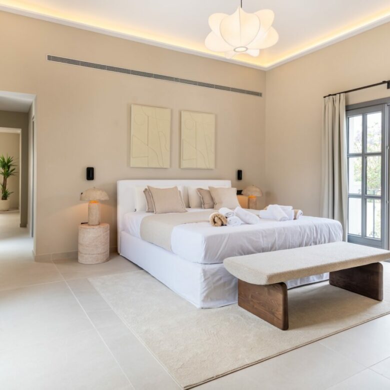 FOR SALE 🏷️ | Andalusian-Inspired Villa near Atalaya Golf ⛳ | Estepona East 🌅