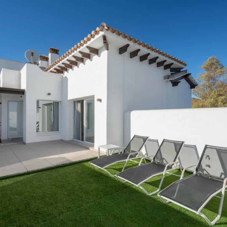 For Sale – Turnkey 3 🛏️ 3 🛁 – Penthouse Las Tortugas, Aloha, Nueva Andalucía, Marbella 🇪🇸
