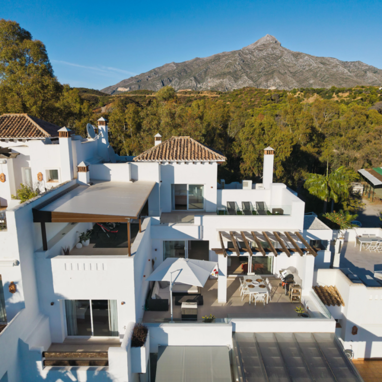 For Sale – Turnkey 3 🛏️ 3 🛁 – Penthouse Las Tortugas, Aloha, Nueva Andalucía, Marbella 🇪🇸