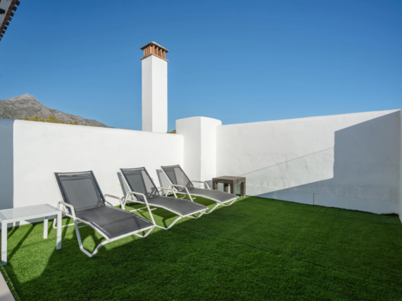 For Sale – Turnkey 3 🛏️ 3 🛁 – Penthouse Las Tortugas, Aloha, Nueva Andalucía, Marbella 🇪🇸