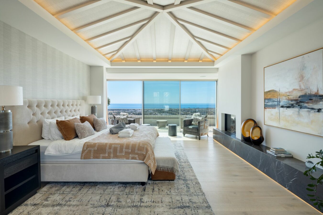 Hilltop Turnkey Modern Andalusian Villa for Sale in Monte Halcones, Benahavís, Spain 🇪🇸 Panoramic Sea views