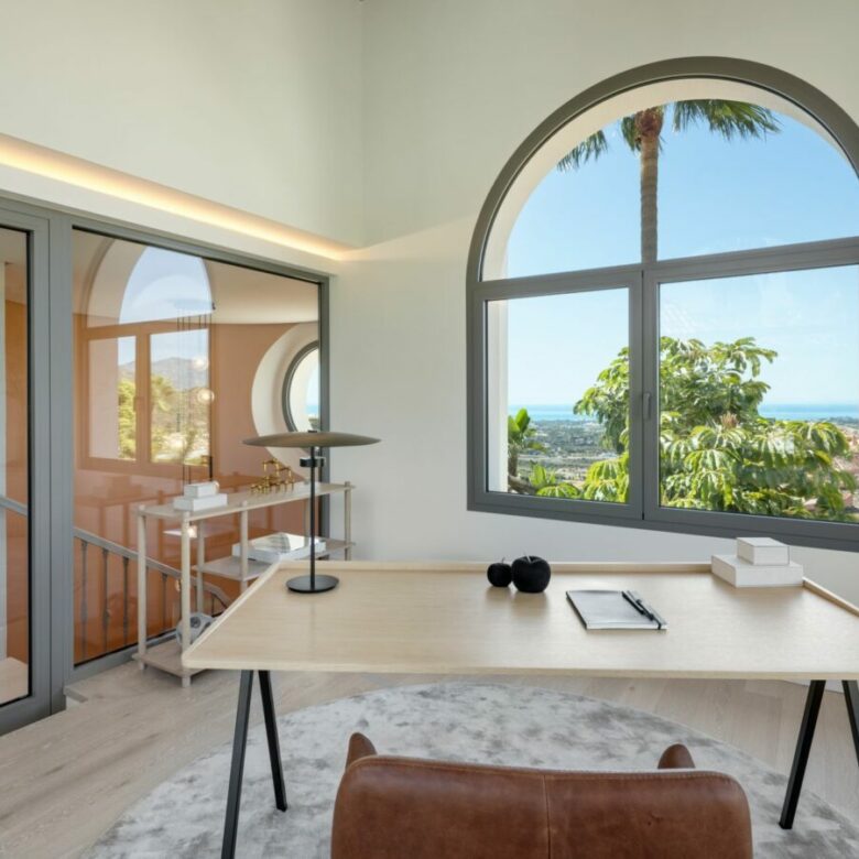 Hilltop Turnkey Modern Andalusian Villa for Sale in Monte Halcones, Benahavís, Spain 🇪🇸 Panoramic Sea views