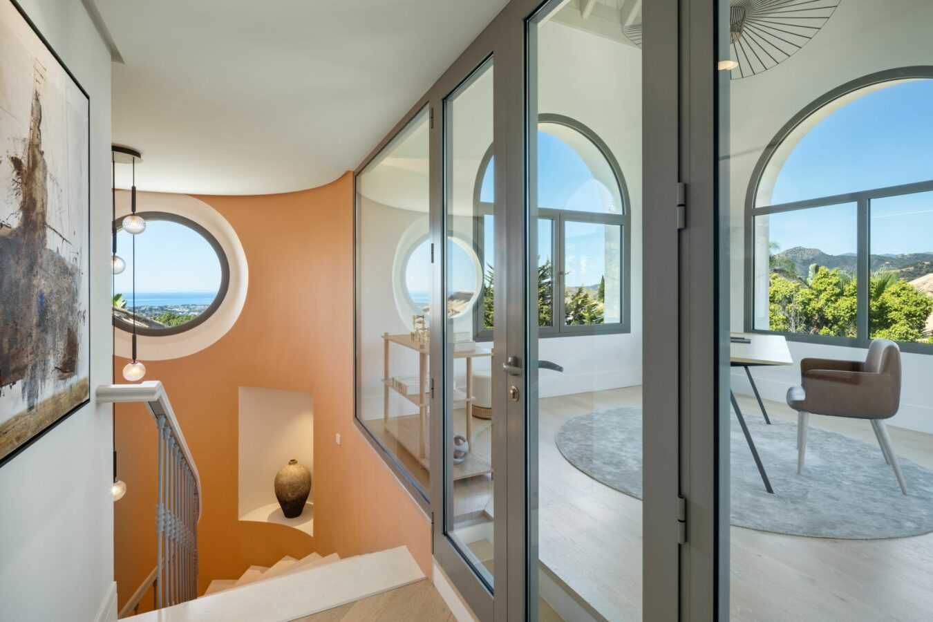 Hilltop Turnkey Modern Andalusian Villa for Sale in Monte Halcones, Benahavís, Spain 🇪🇸 Panoramic Sea views