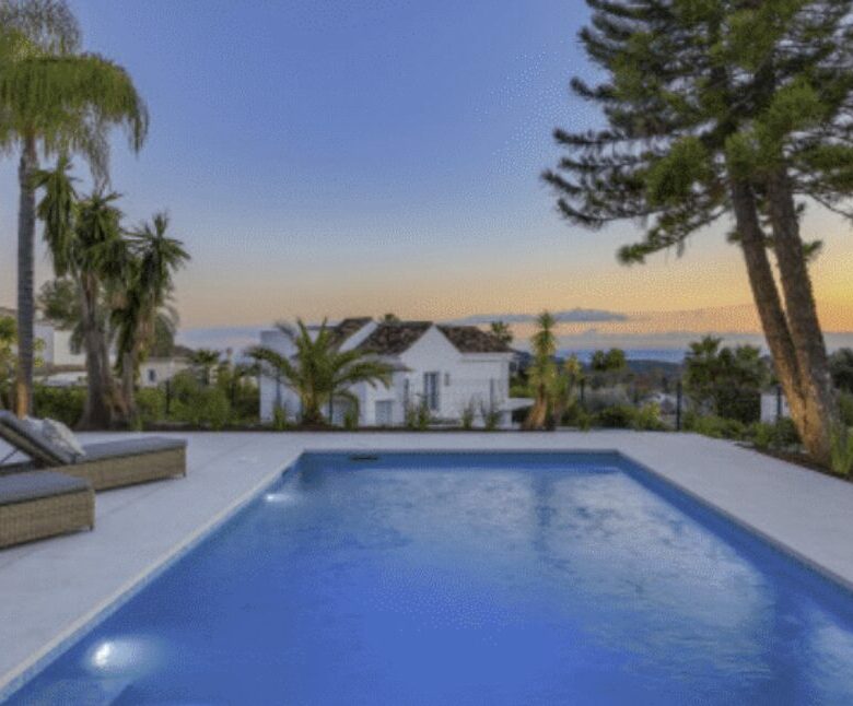 LUXURY TUNKEY VILLA FOR SALE – PARAÍSO ALTO, BENAHAVÍS! 🌴✨🇪🇸
