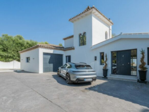 LUXURY TUNKEY VILLA FOR SALE – PARAÍSO ALTO, BENAHAVÍS! 🌴✨🇪🇸