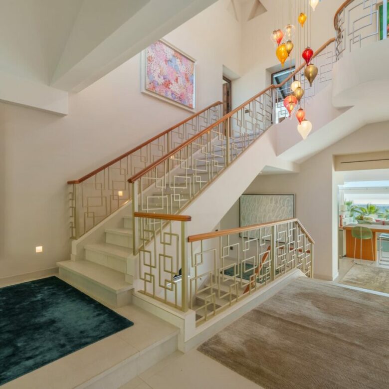 9-BEDROOM VILLA FOR SALE IN PUERTO DEL ALMENDRO, BENAHAVÍS – ULTIMATE PRIVACY & SEA VIEWS! 🌊🏡
