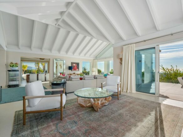 9-BEDROOM VILLA FOR SALE IN PUERTO DEL ALMENDRO, BENAHAVÍS – ULTIMATE PRIVACY & SEA VIEWS! 🌊🏡