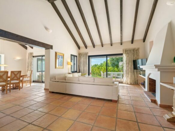 9-BEDROOM VILLA FOR SALE IN PUERTO DEL ALMENDRO, BENAHAVÍS – ULTIMATE PRIVACY & SEA VIEWS! 🌊🏡