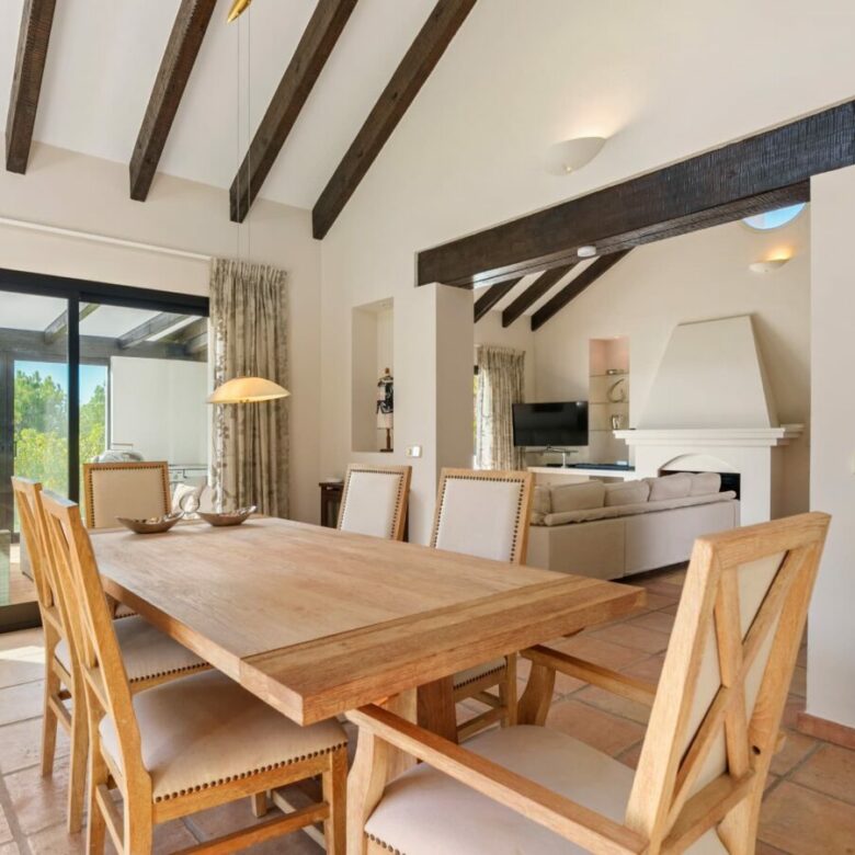 9-BEDROOM VILLA FOR SALE IN PUERTO DEL ALMENDRO, BENAHAVÍS – ULTIMATE PRIVACY & SEA VIEWS! 🌊🏡