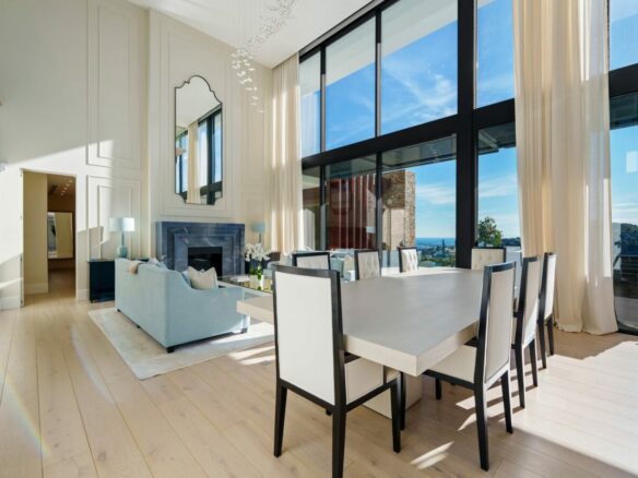 Villa for Sale in El Madroñal, Benahavís 🇪🇸 Contemporary Villa with  Panoramic Views