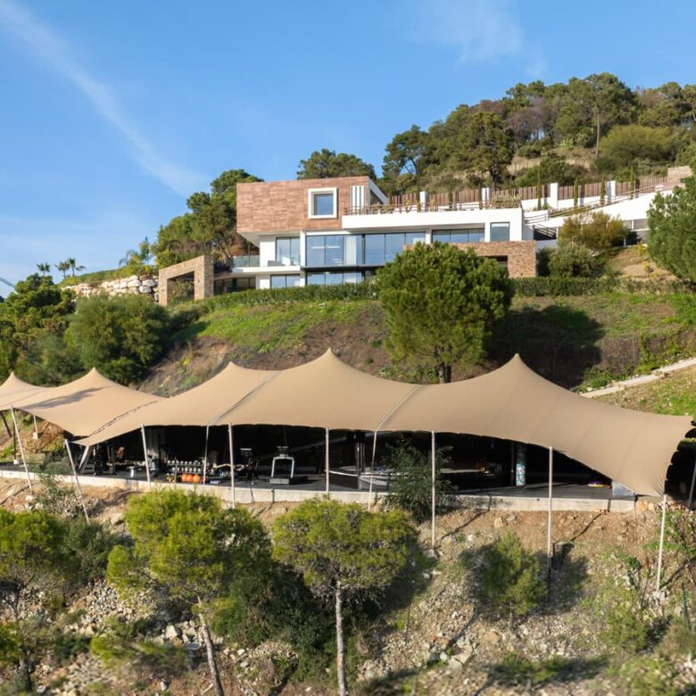 Villa for Sale in El Madroñal, Benahavís 🇪🇸 Contemporary Villa with  Panoramic Views