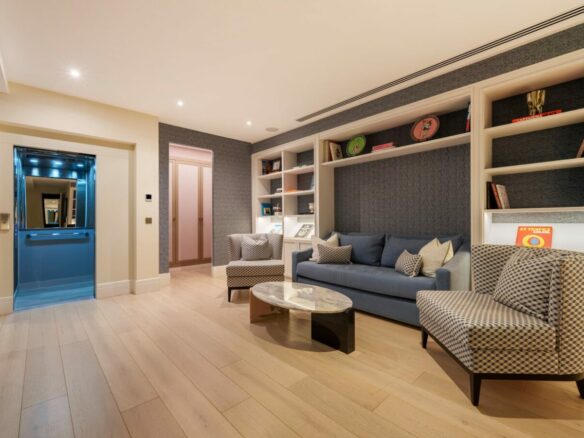 Villa for Sale in El Madroñal, Benahavís 🇪🇸 Contemporary Villa with  Panoramic Views