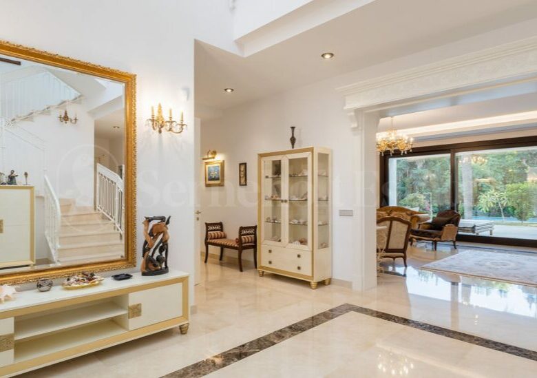 For sale Beachside Modern Dream Home Villa in Exclusive Guadalmina Baja 🇪🇸🏖️.