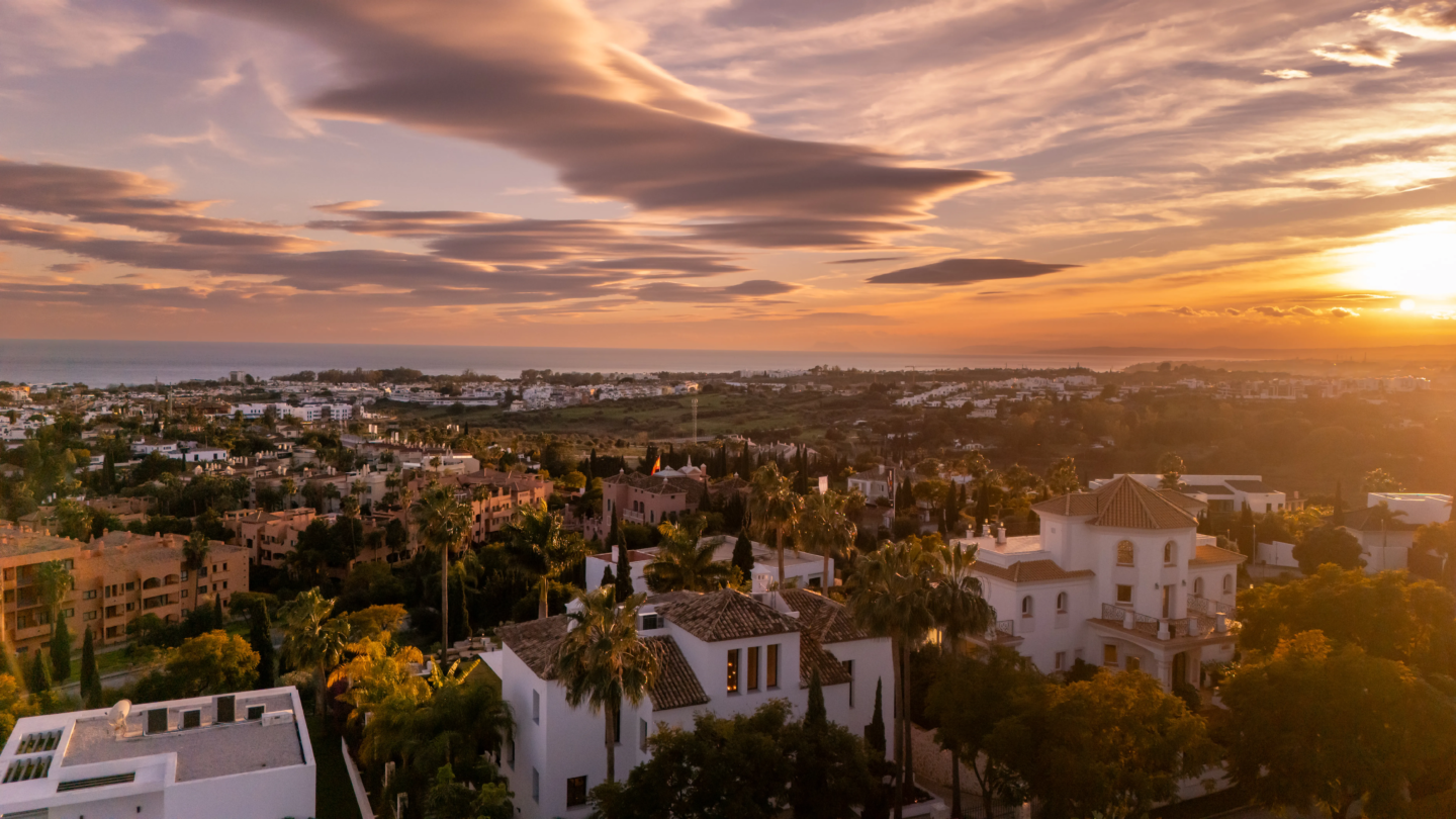 For Sale: Turnkey Luxury Villa with Panoramic Sea Views in Gated Community 🌊🏡✨ 🇪🇸