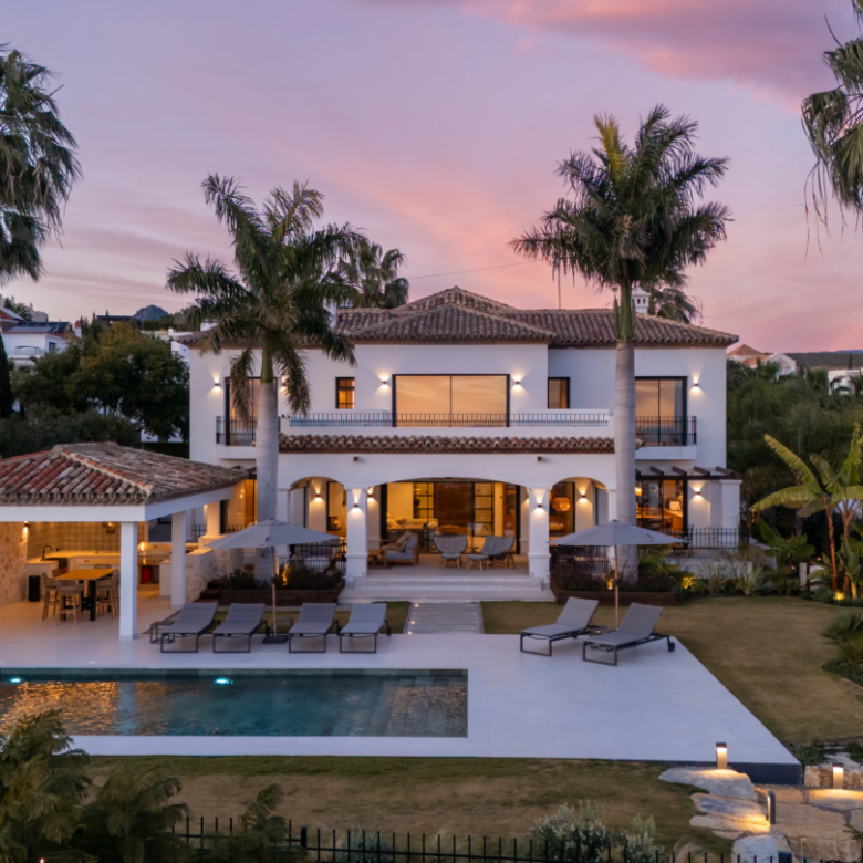 For Sale: Turnkey Luxury Villa with Panoramic Sea Views in Gated Community 🌊🏡✨ 🇪🇸