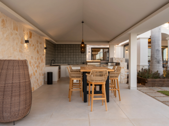 For Sale: Turnkey Luxury Villa with Panoramic Sea Views in Gated Community 🌊🏡✨ 🇪🇸