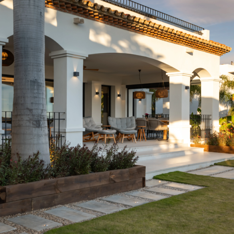 For Sale: Turnkey Luxury Villa with Panoramic Sea Views in Gated Community 🌊🏡✨ 🇪🇸