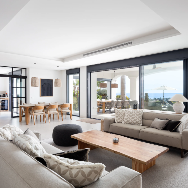 For Sale: Turnkey Luxury Villa with Panoramic Sea Views in Gated Community 🌊🏡✨ 🇪🇸