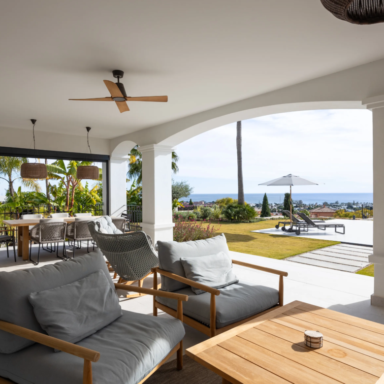 For Sale: Turnkey Luxury Villa with Panoramic Sea Views in Gated Community 🌊🏡✨ 🇪🇸