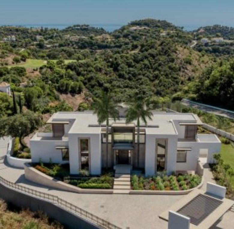 For Sale: Brand-New Modern  Villa with Sea Views – La Zagaleta, Benahavís 🇪🇸