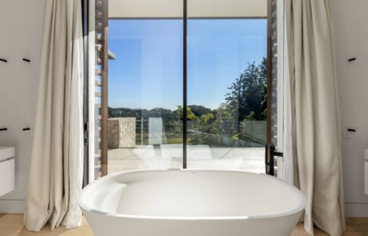 brand-new-contemporary-luxury-villa-with-sea-views-la-zagaleta-benahavis 2026-02-19 at 16.02.08 For Sale: Brand-New Modern Villa with Sea Views – La Zagaleta, Benahavís 🇪🇸