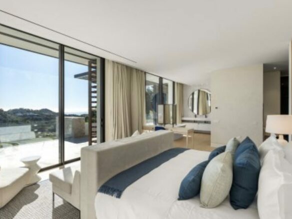For Sale: Brand-New Modern  Villa with Sea Views – La Zagaleta, Benahavís 🇪🇸