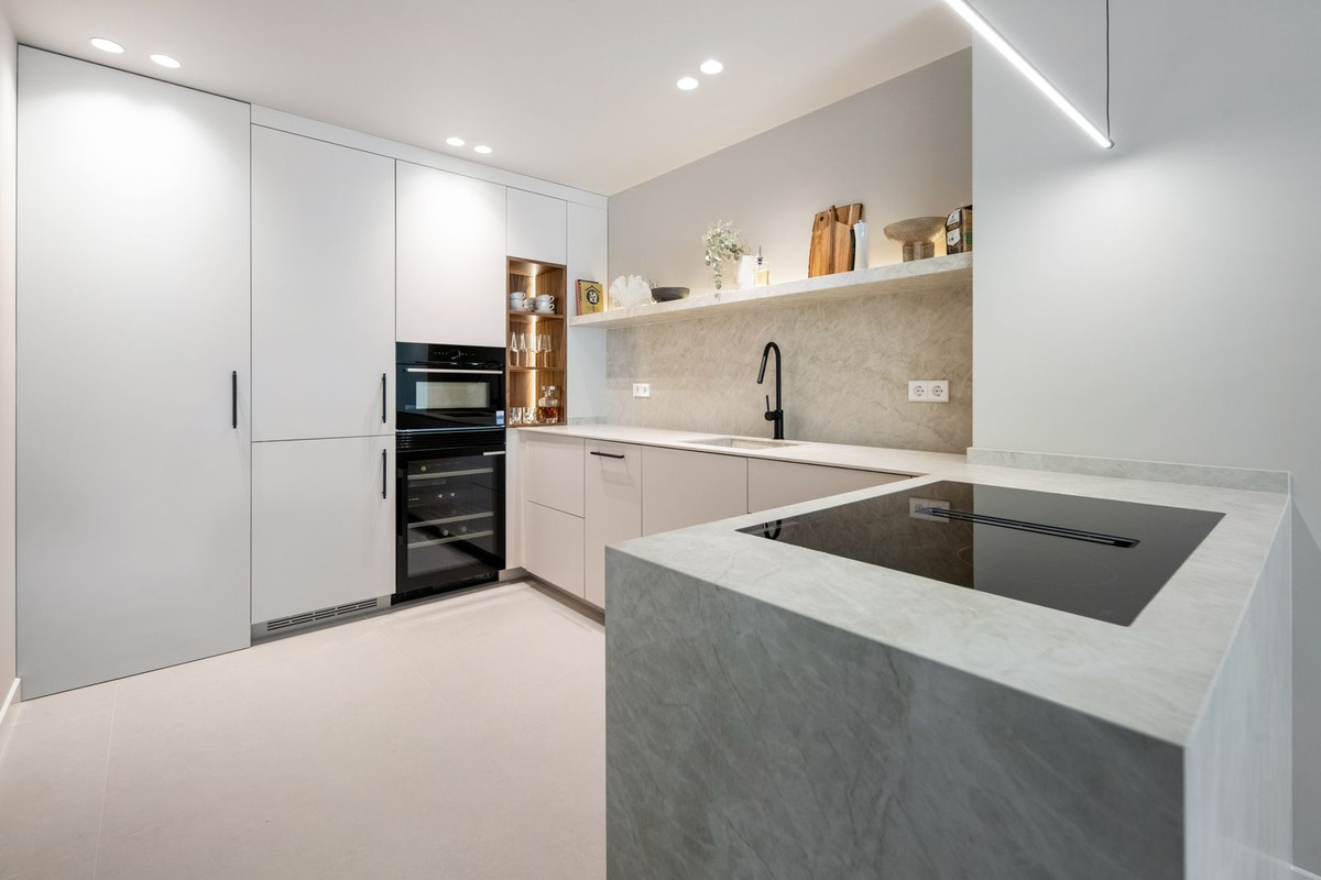 10-bb915d1cb19341576dcdc994b81ab9c5 For sale – Turnkey πͺπΈ La Quinta Golf Front 3-Bed Turnkey Duplex β West-Facing Terrace + Pool!