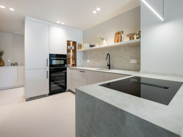 For sale – Turnkey 🇪🇸 La Quinta Golf Front 3-Bed Turnkey Duplex – West-Facing Terrace + Pool!