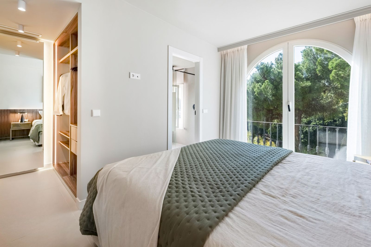 26-c684a62c9f160a1f90904dd925da0645 For sale – Turnkey πͺπΈ La Quinta Golf Front 3-Bed Turnkey Duplex β West-Facing Terrace + Pool!