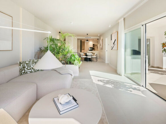 For sale – Turnkey 🇪🇸 La Quinta Golf Front 3-Bed Turnkey Duplex – West-Facing Terrace + Pool!