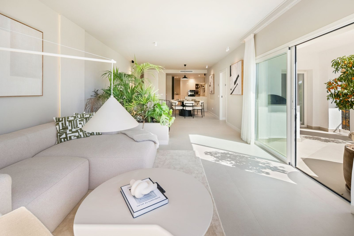 5-3595ad71cbd87be6c3643a4285ef4791 For sale – Turnkey πͺπΈ La Quinta Golf Front 3-Bed Turnkey Duplex β West-Facing Terrace + Pool!