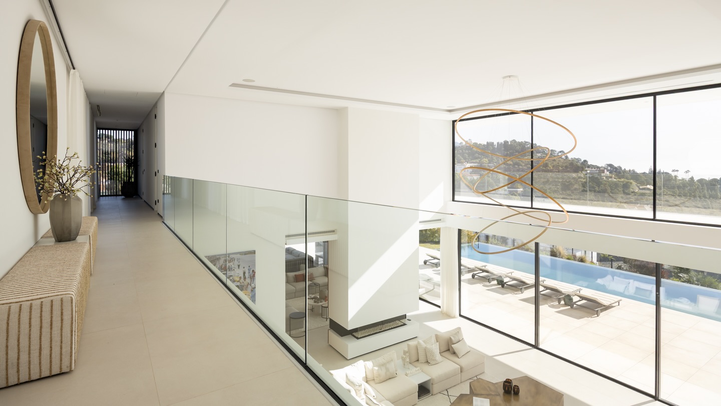 645706350_18561873784017562_1829285344293321405_n MODERN VILLA FOR SALE – EL MADROÑAL, BENAHAVÍS , Gated & Panoramic Sea Views 🇪🇸