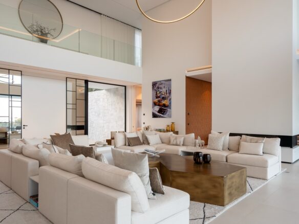 MODERN VILLA FOR SALE – EL MADROÑAL, BENAHAVÍS ,  Gated & Panoramic Sea Views 🇪🇸
