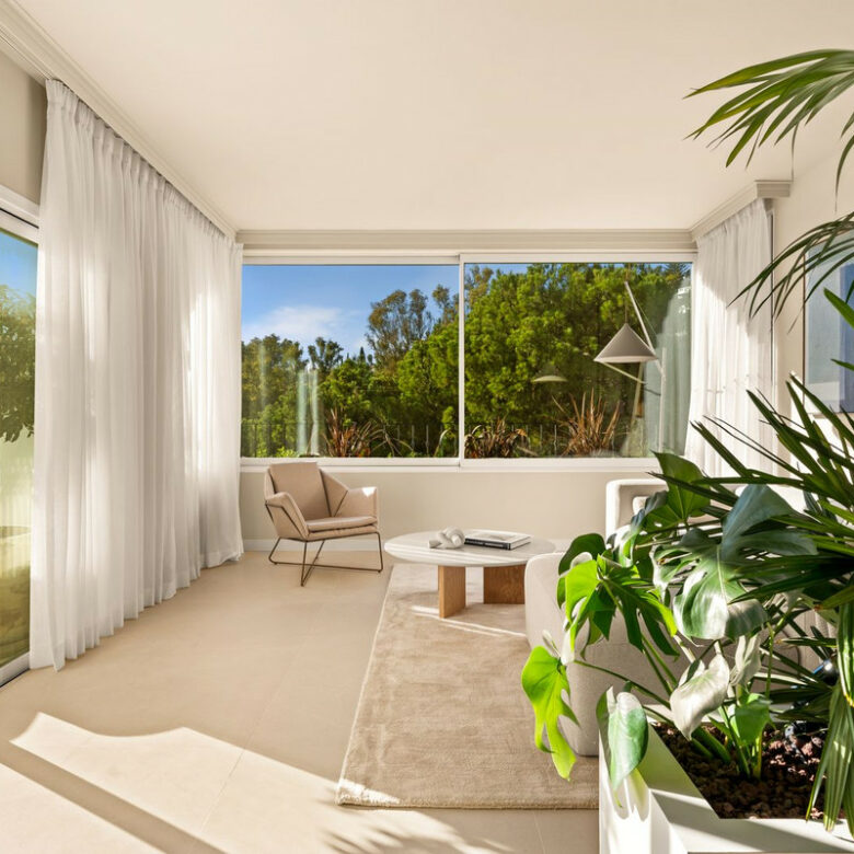 For sale – Turnkey 🇪🇸 La Quinta Golf Front 3-Bed Turnkey Duplex – West-Facing Terrace + Pool!