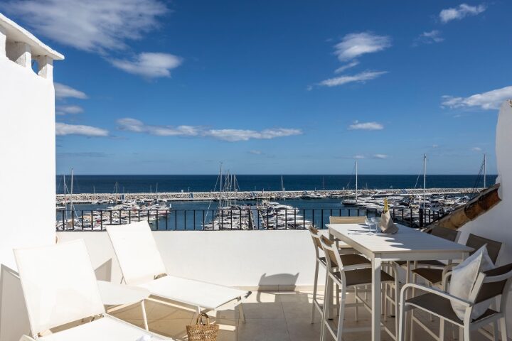 For Sale: Puerto Banús Duplex Penthouse with Stunning Views of the Port & Sea 🌴🏖️🇪🇸✨