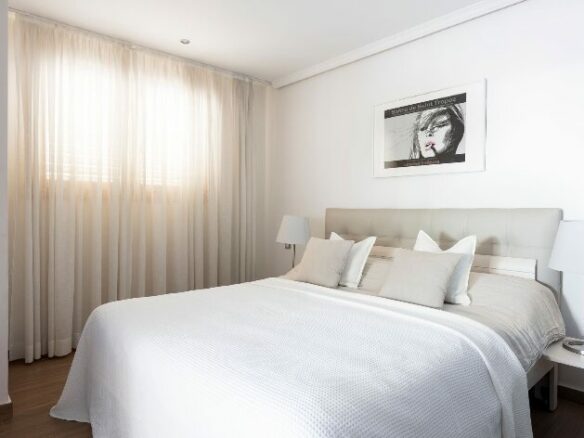 For Sale: Puerto Banús Duplex Penthouse with Stunning Views of the Port & Sea 🌴🏖️🇪🇸✨