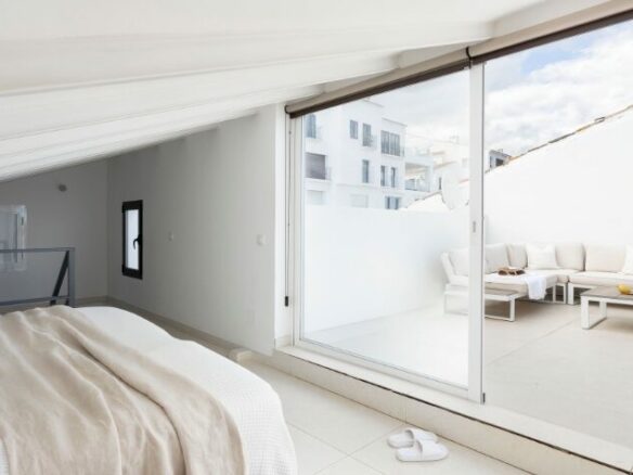 For Sale: Puerto Banús Duplex Penthouse with Stunning Views of the Port & Sea 🌴🏖️🇪🇸✨
