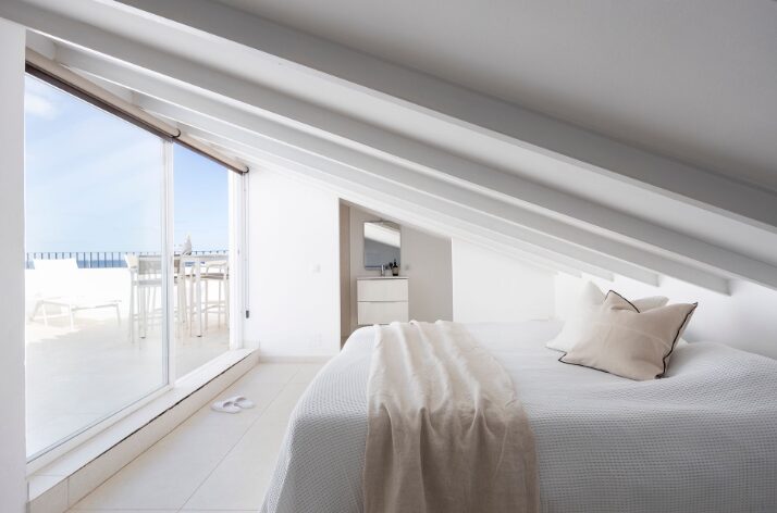 For Sale: Puerto Banús Duplex Penthouse with Stunning Views of the Port & Sea 🌴🏖️🇪🇸✨