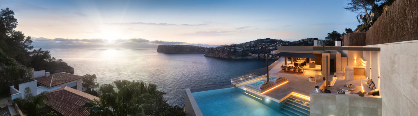 high-52 For sale πͺπΈ A Modern – Masterpiece in Port Andratx – Seaviews