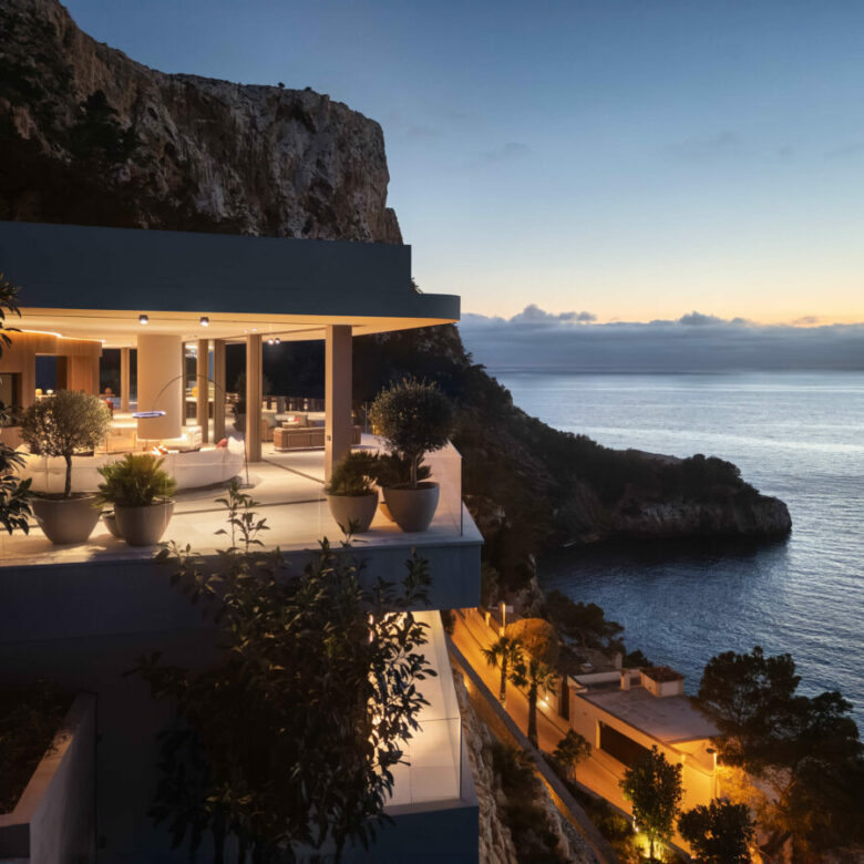 For sale 🇪🇸 A Modern – Masterpiece in Port Andratx – Seaviews
